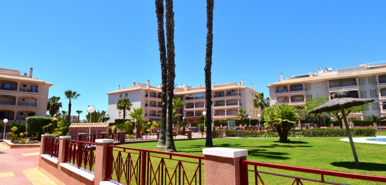 Venta - Duplex -
Orihuela Costa - Playa Flamenca