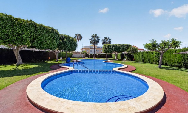 Venta - Apartamento / piso -
Torrevieja - El limonar