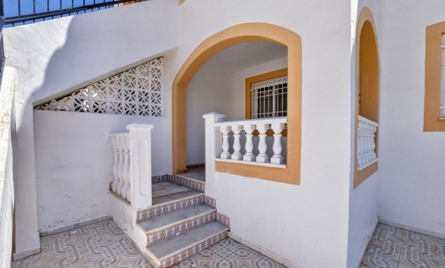 Venta - Apartamento / piso -
Torrevieja - El limonar