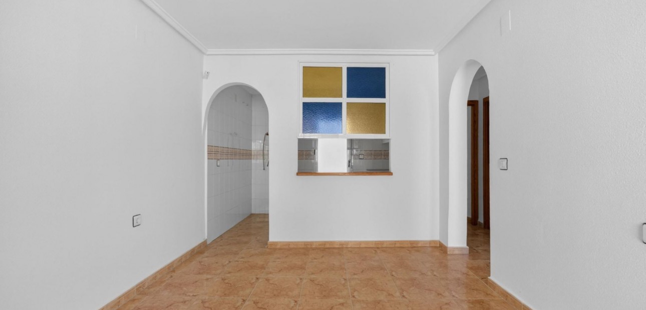 Venta - Apartamento / piso -
Torrevieja - El limonar