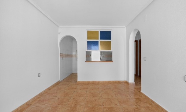 Venta - Apartamento / piso -
Torrevieja - El limonar