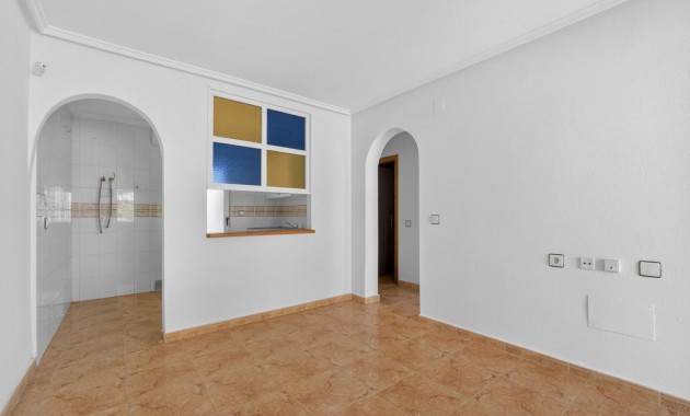 Venta - Apartamento / piso -
Torrevieja - El limonar