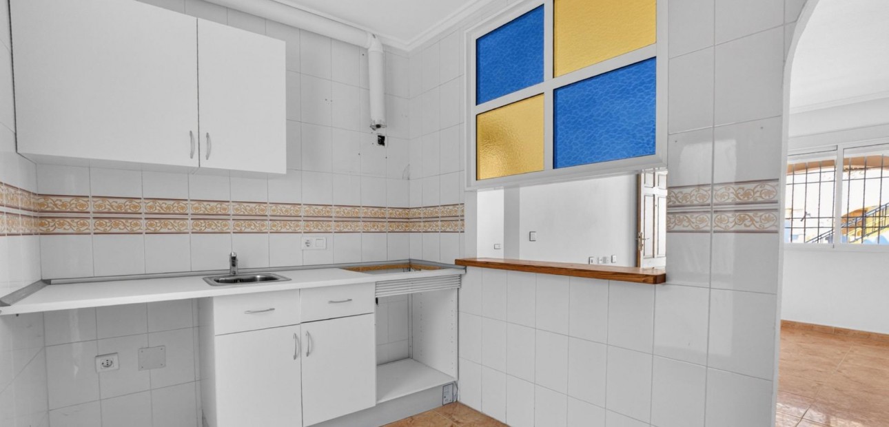 Venta - Apartamento / piso -
Torrevieja - El limonar