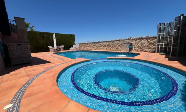 Venta - Detached Villa -
Algorfa - La Finca Golf Resort