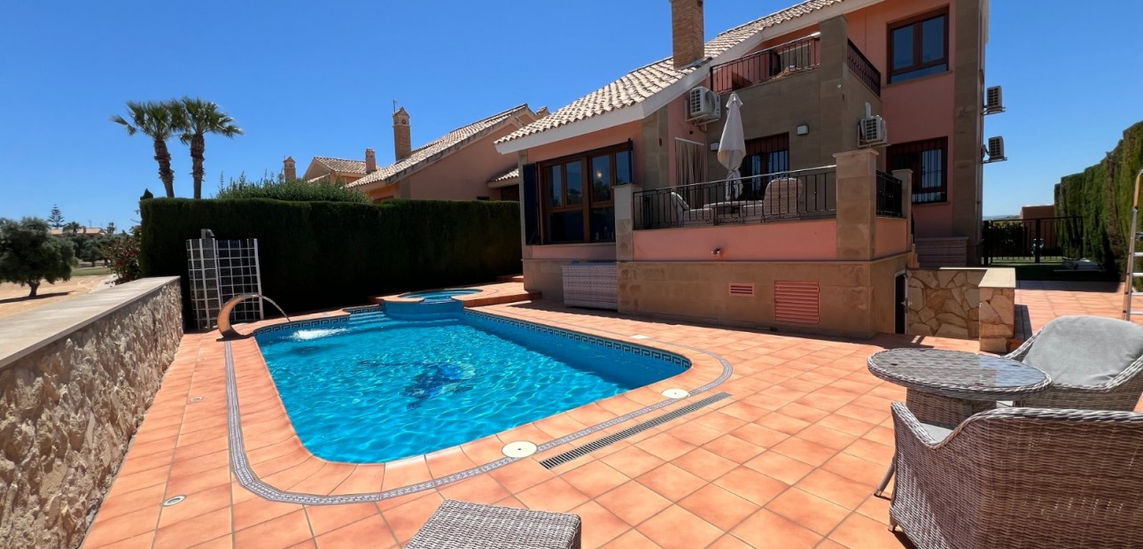 Venta - Detached Villa -
Algorfa - La Finca Golf Resort