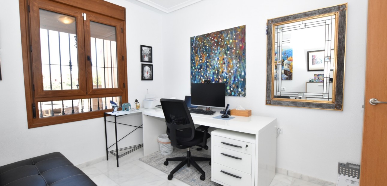 Venta - Detached Villa -
Algorfa - La Finca Golf Resort