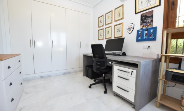 Venta - Detached Villa -
Algorfa - La Finca Golf Resort