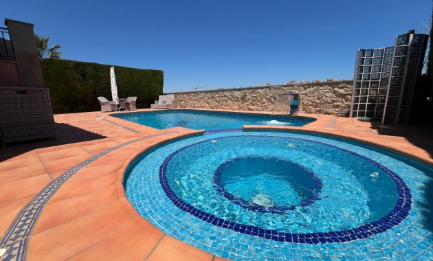 Venta - Detached Villa -
Algorfa - La Finca Golf Resort