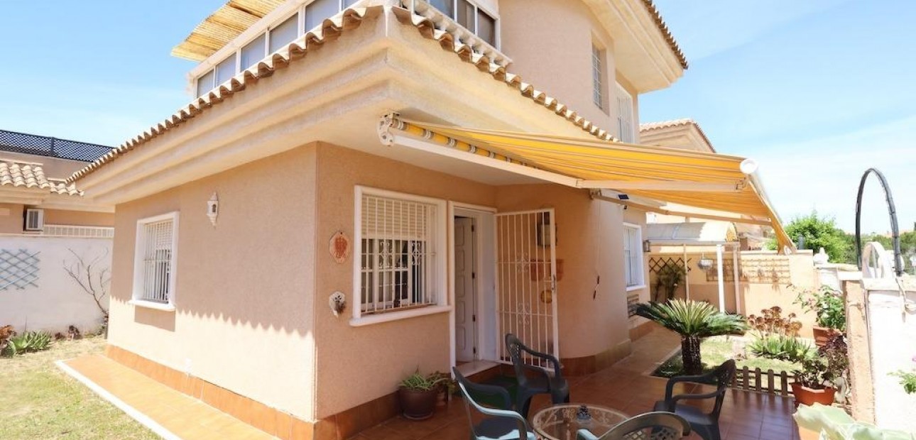 Herverkoop - Villa -
Torrevieja - Los Balcones - Los Altos del Edén