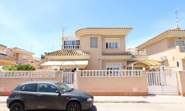 Herverkoop - Villa -
Torrevieja - Los Balcones - Los Altos del Edén