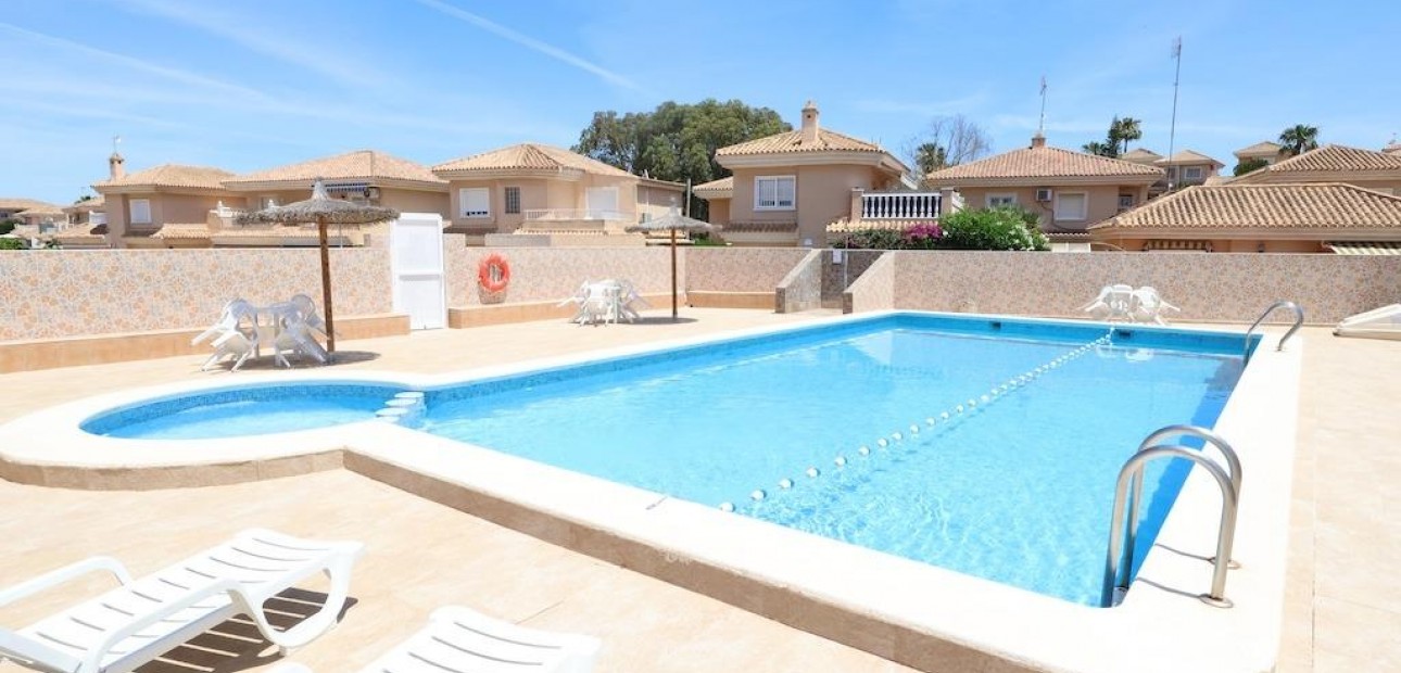 Herverkoop - Villa -
Torrevieja - Los Balcones - Los Altos del Edén