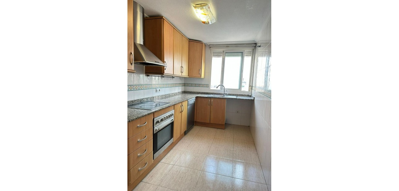 Herverkoop - Appartement / flat -
Torrevieja - Centro