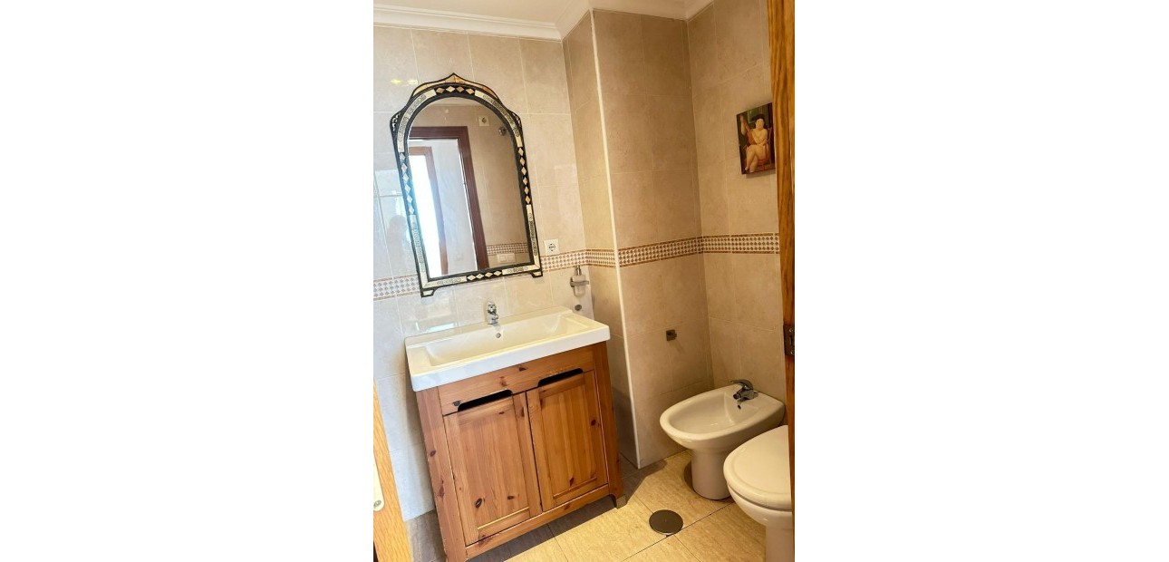 Herverkoop - Appartement / flat -
Torrevieja - Centro