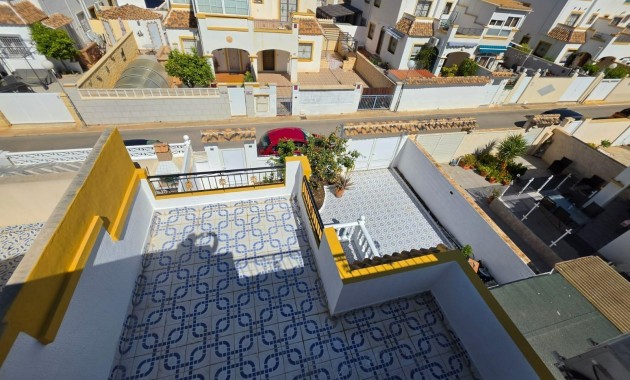 Herverkoop - Terraced house -
Torrevieja - Carrefour