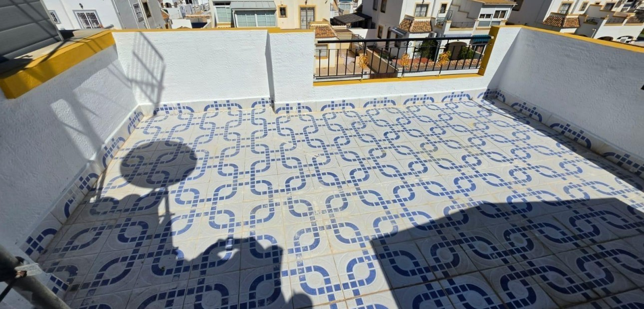 Herverkoop - Terraced house -
Torrevieja - Carrefour