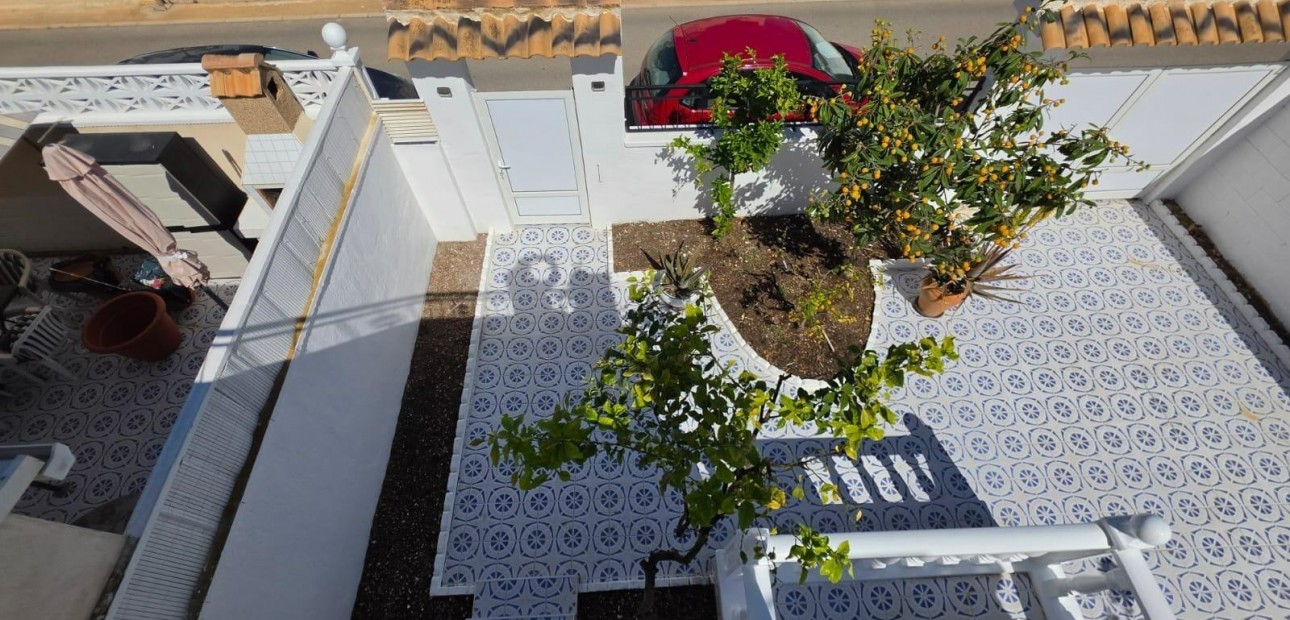 Herverkoop - Terraced house -
Torrevieja - Carrefour
