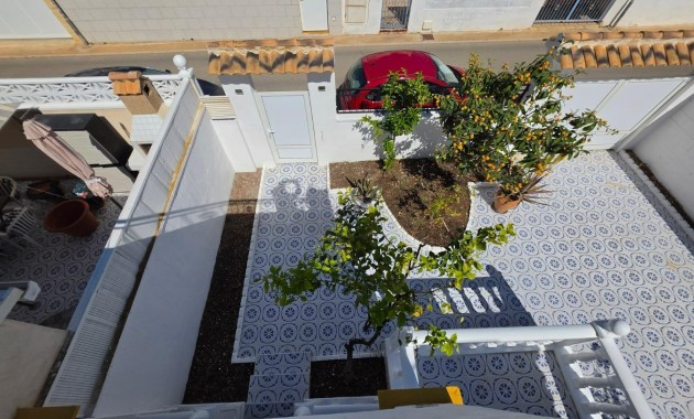 Herverkoop - Terraced house -
Torrevieja - Carrefour