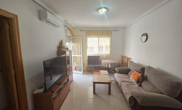 Venta - Apartamento / piso -
Torrevieja - torrevieja