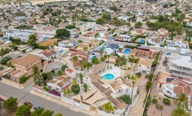 Herverkoop - Detached Villa -
Ciudad Quesada - Ciudad Quesada - Town
