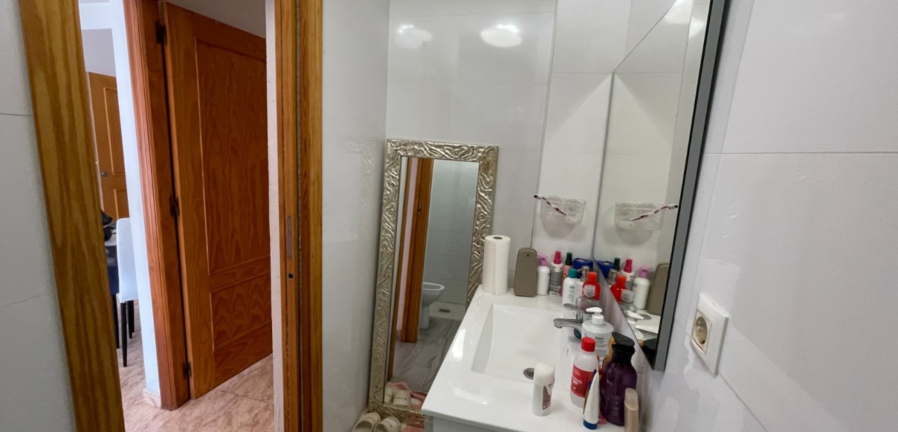 Herverkoop - Appartement / flat -
Torrevieja - Comunidad Valenciana