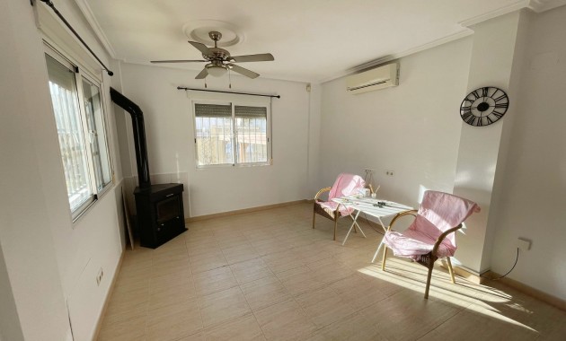 Herverkoop - Detached Villa -
Ciudad Quesada - Doña Pepa