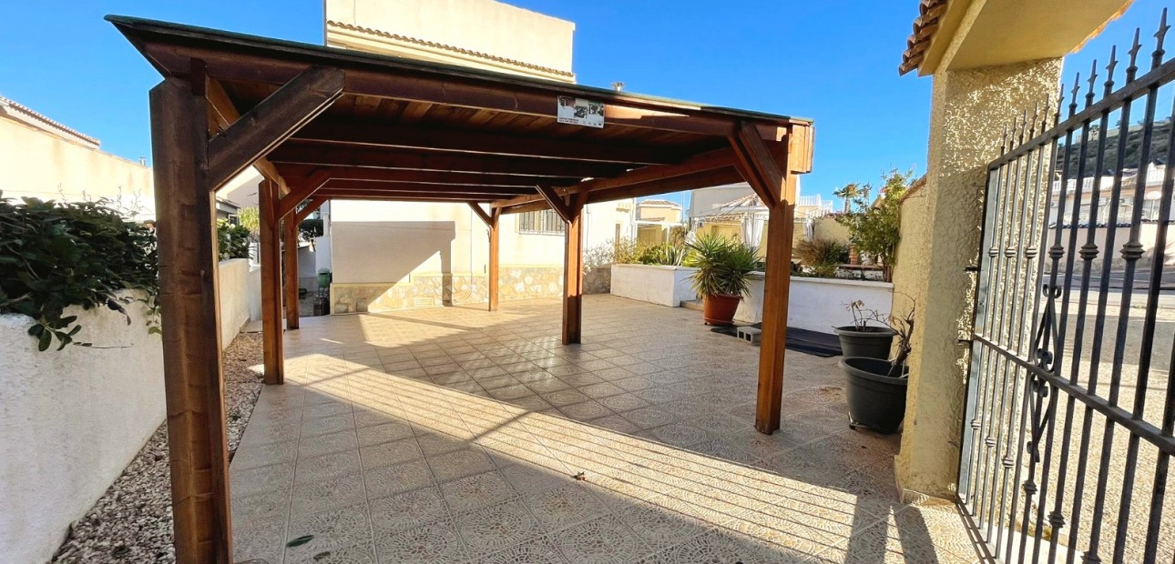 Herverkoop - Detached Villa -
Ciudad Quesada - Doña Pepa