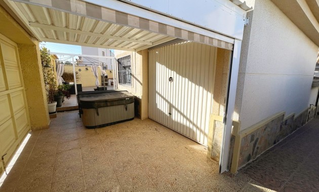 Herverkoop - Detached Villa -
Ciudad Quesada - Doña Pepa
