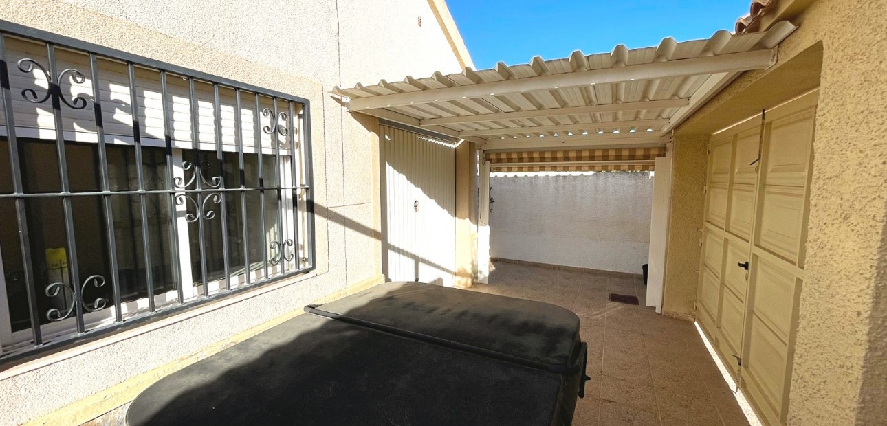 Herverkoop - Detached Villa -
Ciudad Quesada - Doña Pepa