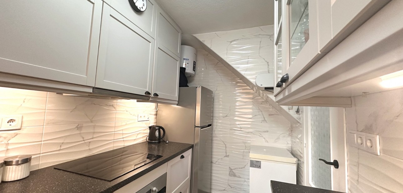 Venta - Apartamento / piso -
Torrevieja - San Luis