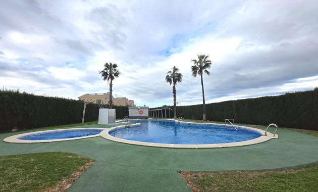 Venta - Apartamento / piso -
Torrevieja - San Luis