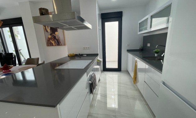 Herverkoop - Detached Villa -
Benijofar - Benijofar - Village