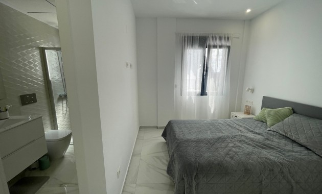 Herverkoop - Detached Villa -
Benijofar - Benijofar - Village