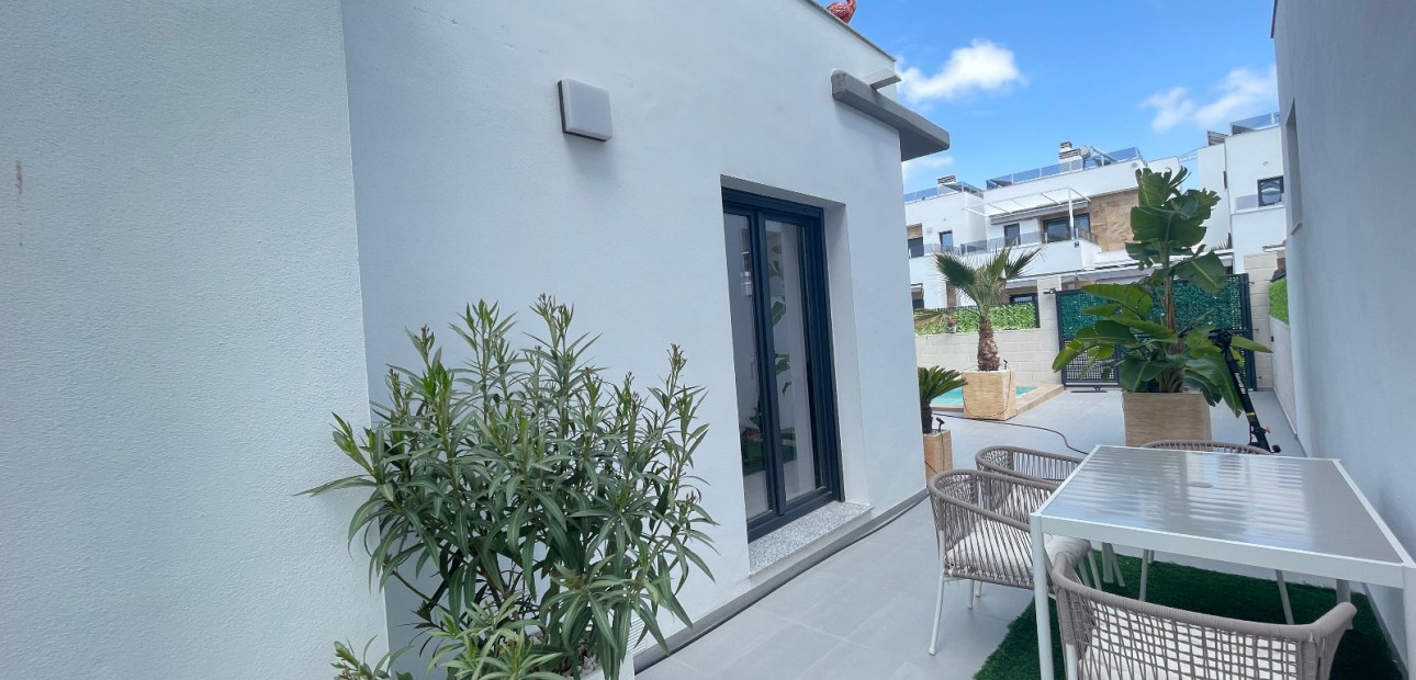Herverkoop - Detached Villa -
Benijofar - Benijofar - Village