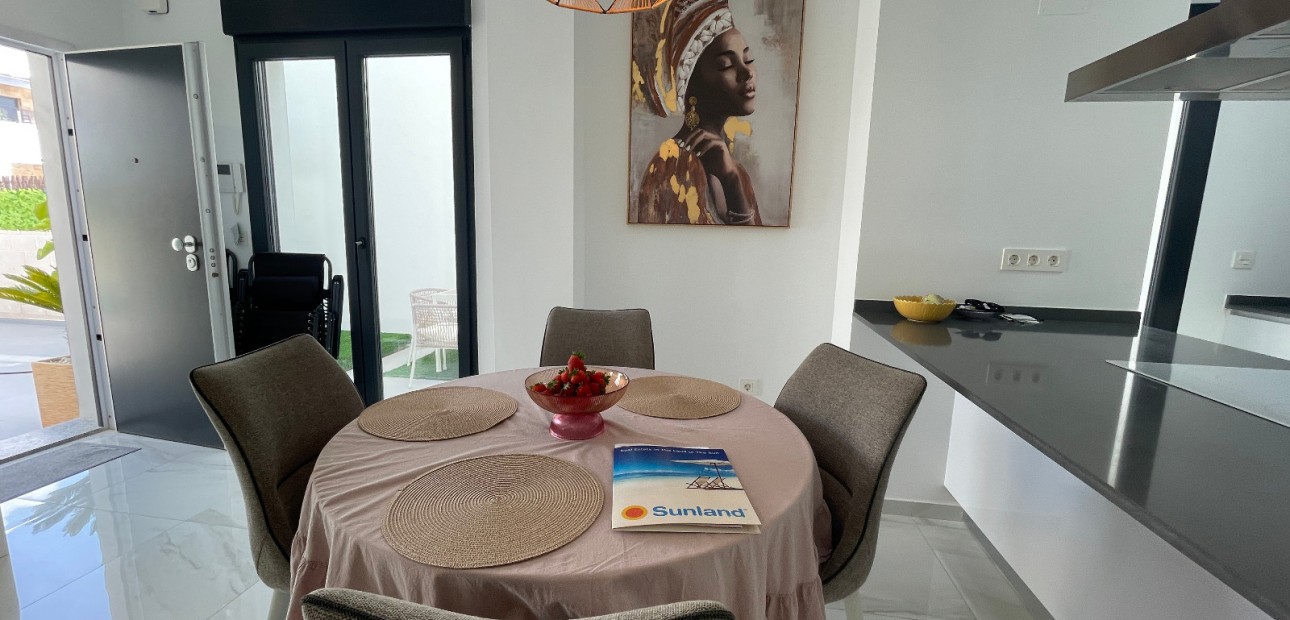 Herverkoop - Detached Villa -
Benijofar - Benijofar - Village