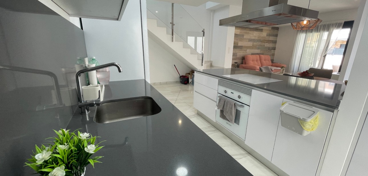Herverkoop - Detached Villa -
Benijofar - Benijofar - Village