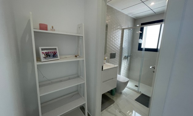 Herverkoop - Detached Villa -
Benijofar - Benijofar - Village