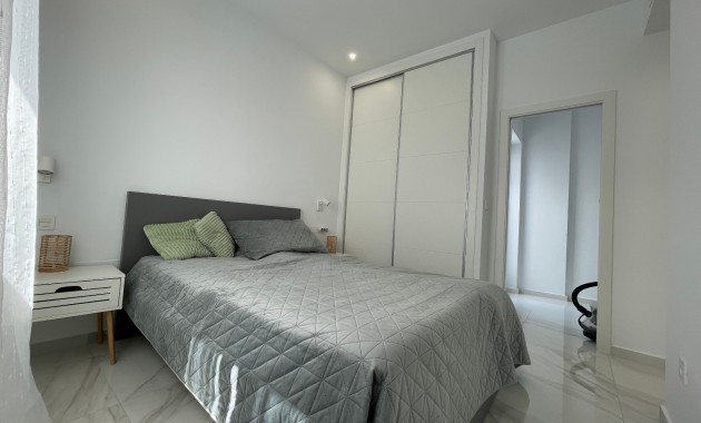 Herverkoop - Detached Villa -
Benijofar - Benijofar - Village
