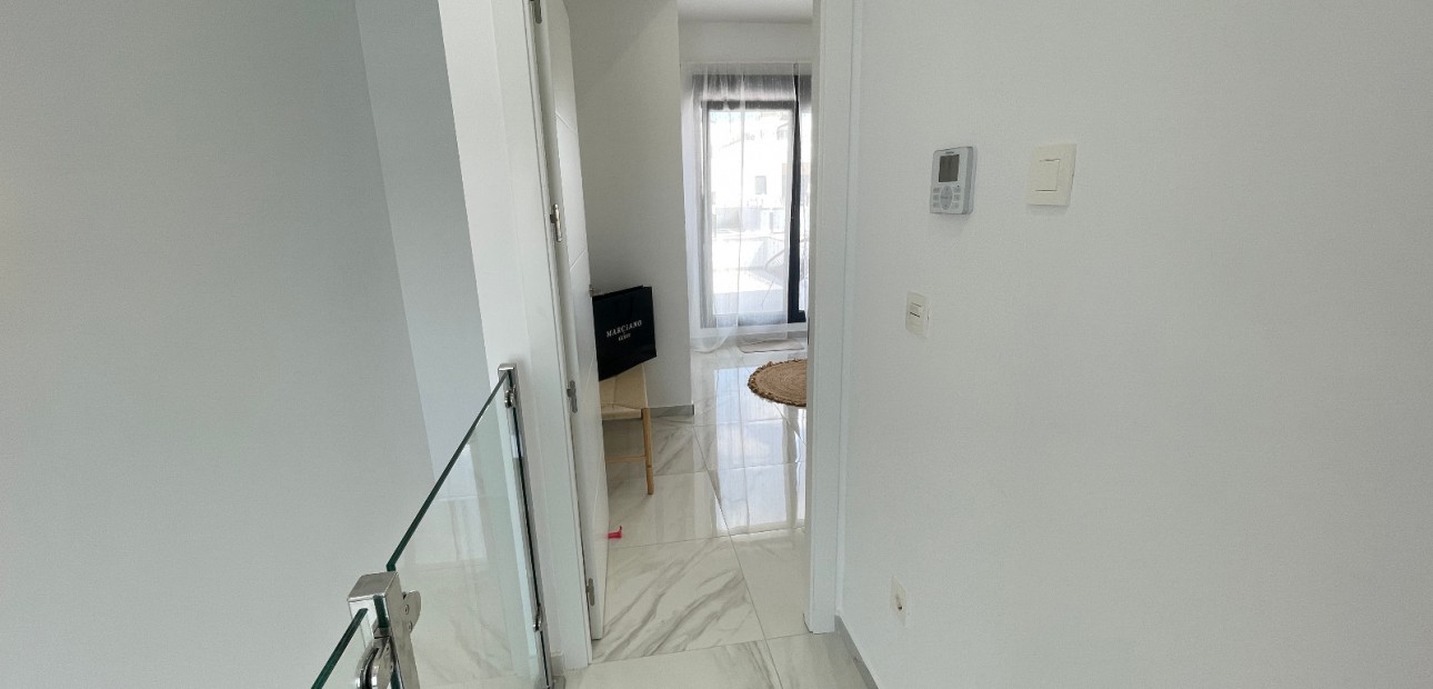 Herverkoop - Detached Villa -
Benijofar - Benijofar - Village