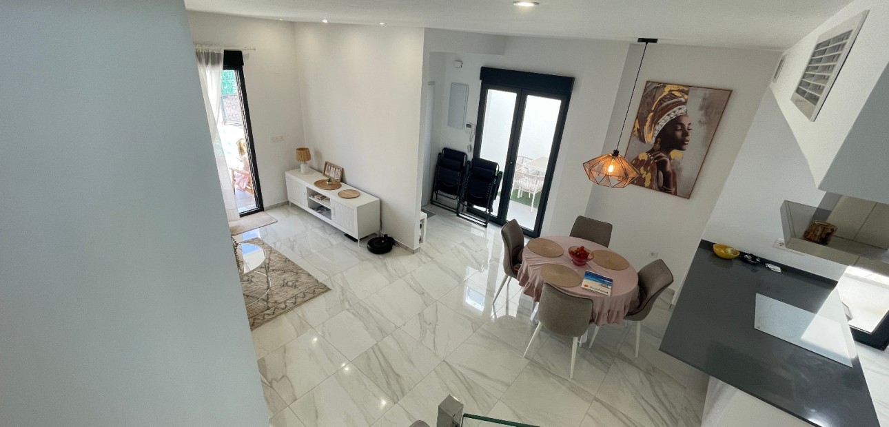 Herverkoop - Detached Villa -
Benijofar - Benijofar - Village