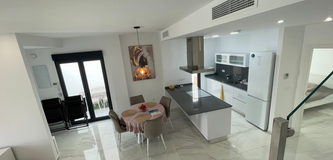 Herverkoop - Detached Villa -
Benijofar - Benijofar - Village