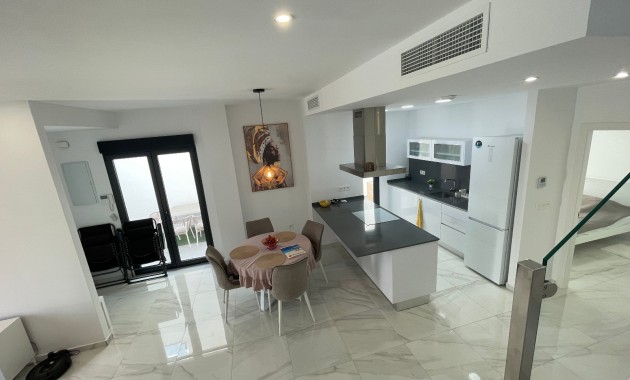 Herverkoop - Detached Villa -
Benijofar - Benijofar - Village