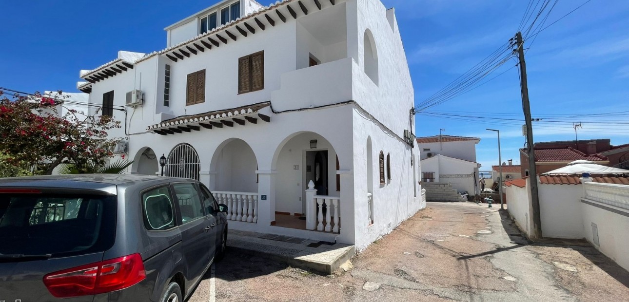 Herverkoop - Herenhuis -
Ciudad Quesada - Ciudad Quesada - Town