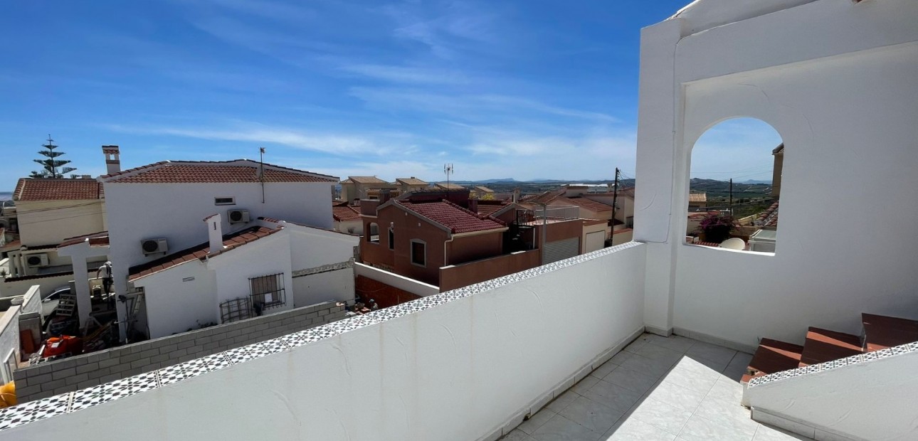 Herverkoop - Herenhuis -
Ciudad Quesada - Ciudad Quesada - Town