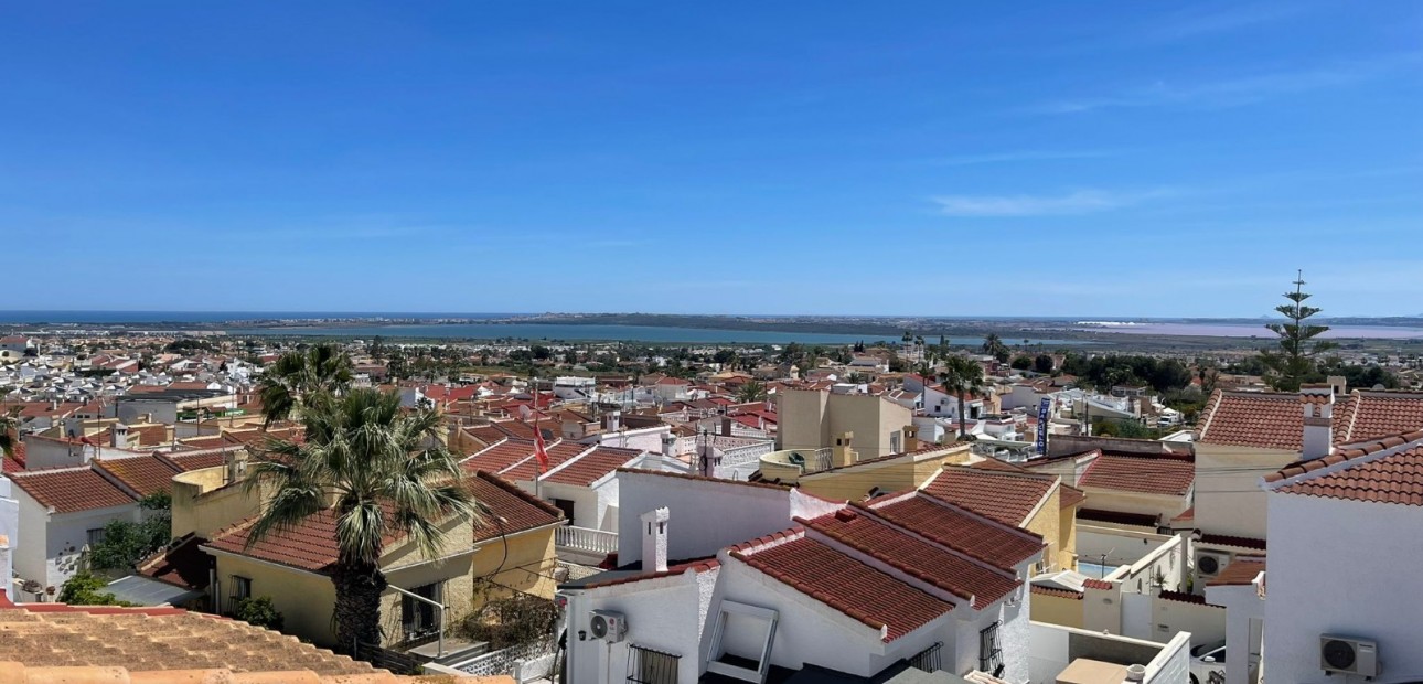 Herverkoop - Herenhuis -
Ciudad Quesada - Ciudad Quesada - Town