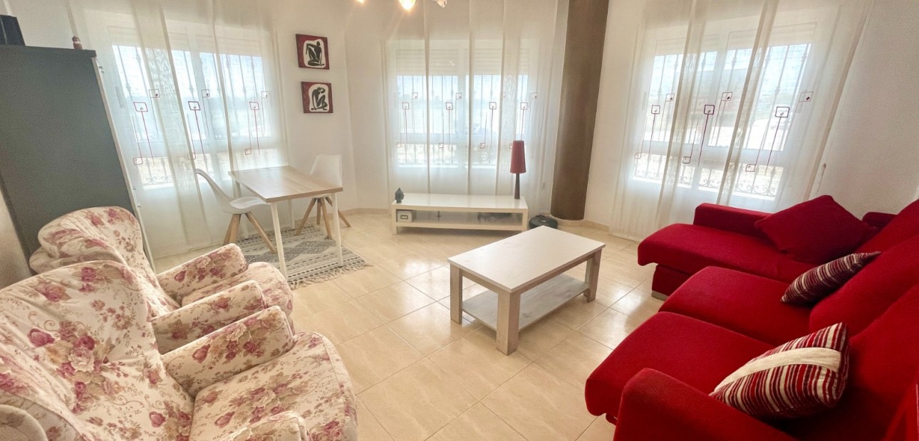 Herverkoop - Appartement / flat -
Almoradi - Almoradi - Town