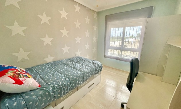 Herverkoop - Appartement / flat -
Almoradi - Almoradi - Town
