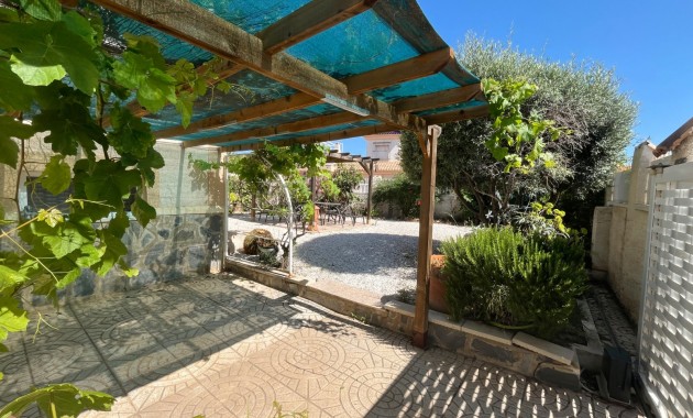 Herverkoop - Herenhuis -
Ciudad Quesada - La Marquesa Golf