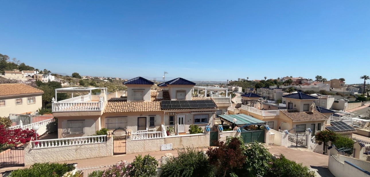 Herverkoop - Herenhuis -
Ciudad Quesada - La Marquesa Golf