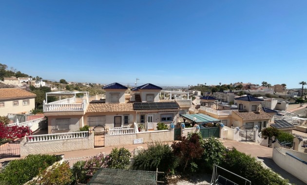 Herverkoop - Herenhuis -
Ciudad Quesada - La Marquesa Golf