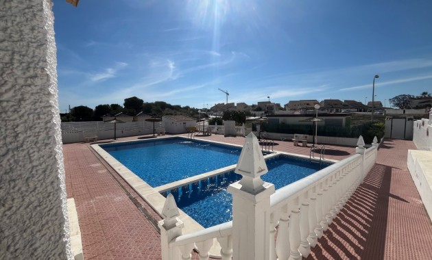 Herverkoop - Herenhuis -
Ciudad Quesada - La Marquesa Golf